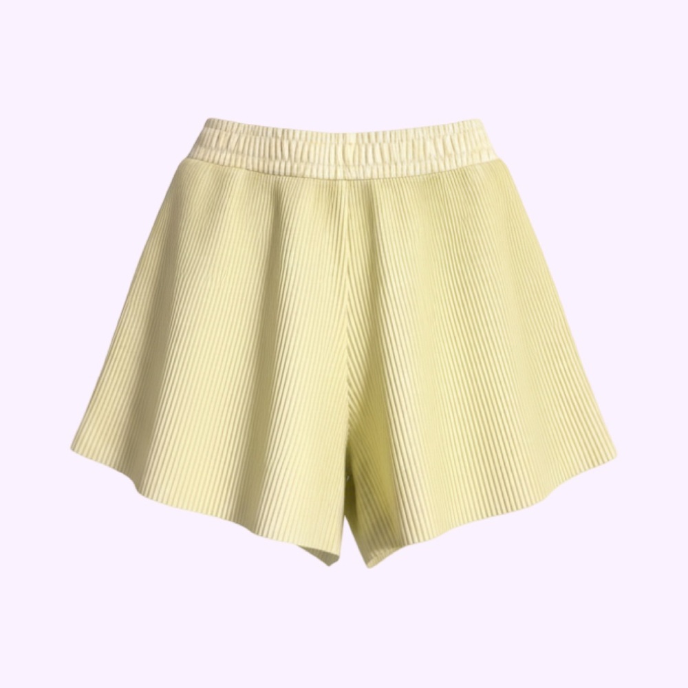 All in Motion Women's Yellow /Green Athletic Shorts very Rare